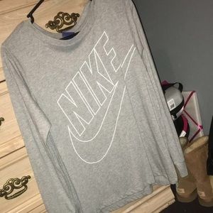 long sleeve Nike t-shirt